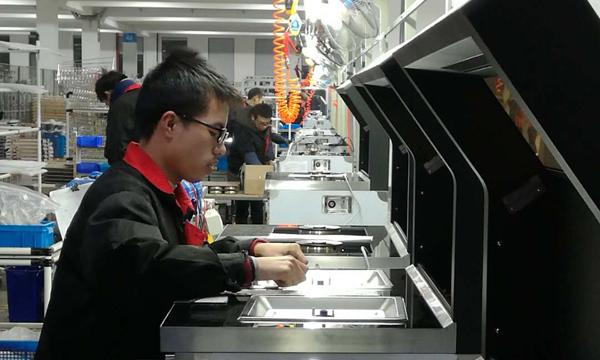 12月，上派集成灶冬日发货不停！