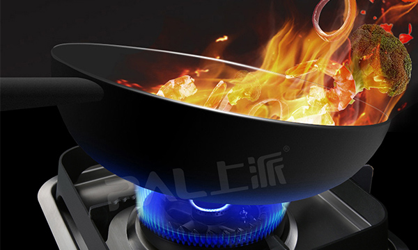 面对美食的“三分靠手艺，七分靠火候”，上派集成灶是怎么做到的？