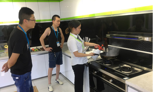 琢玉成器，众木成林—河北、湖北、江西客户到访上派集成灶